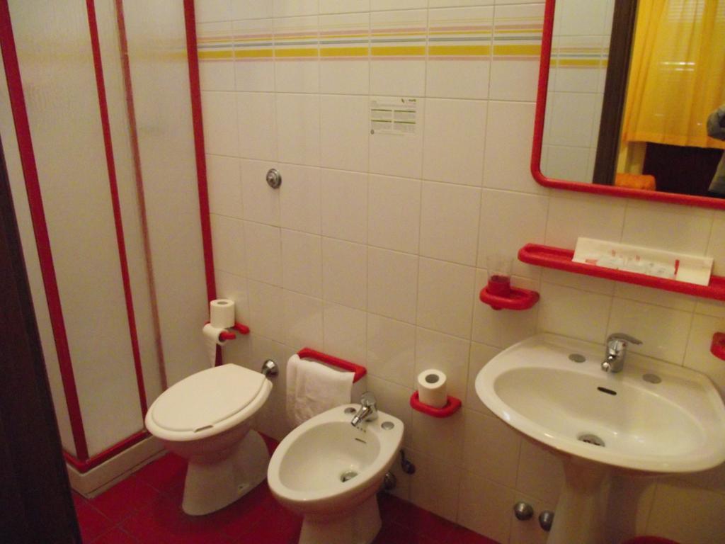 Delfino Azzurro Inn 2*